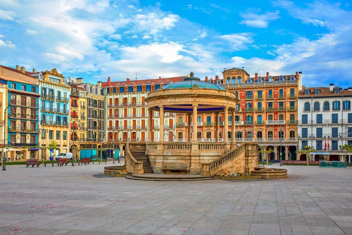 Acogedor Apartamento En El Corazon De Pamplona Eksteriør bilde